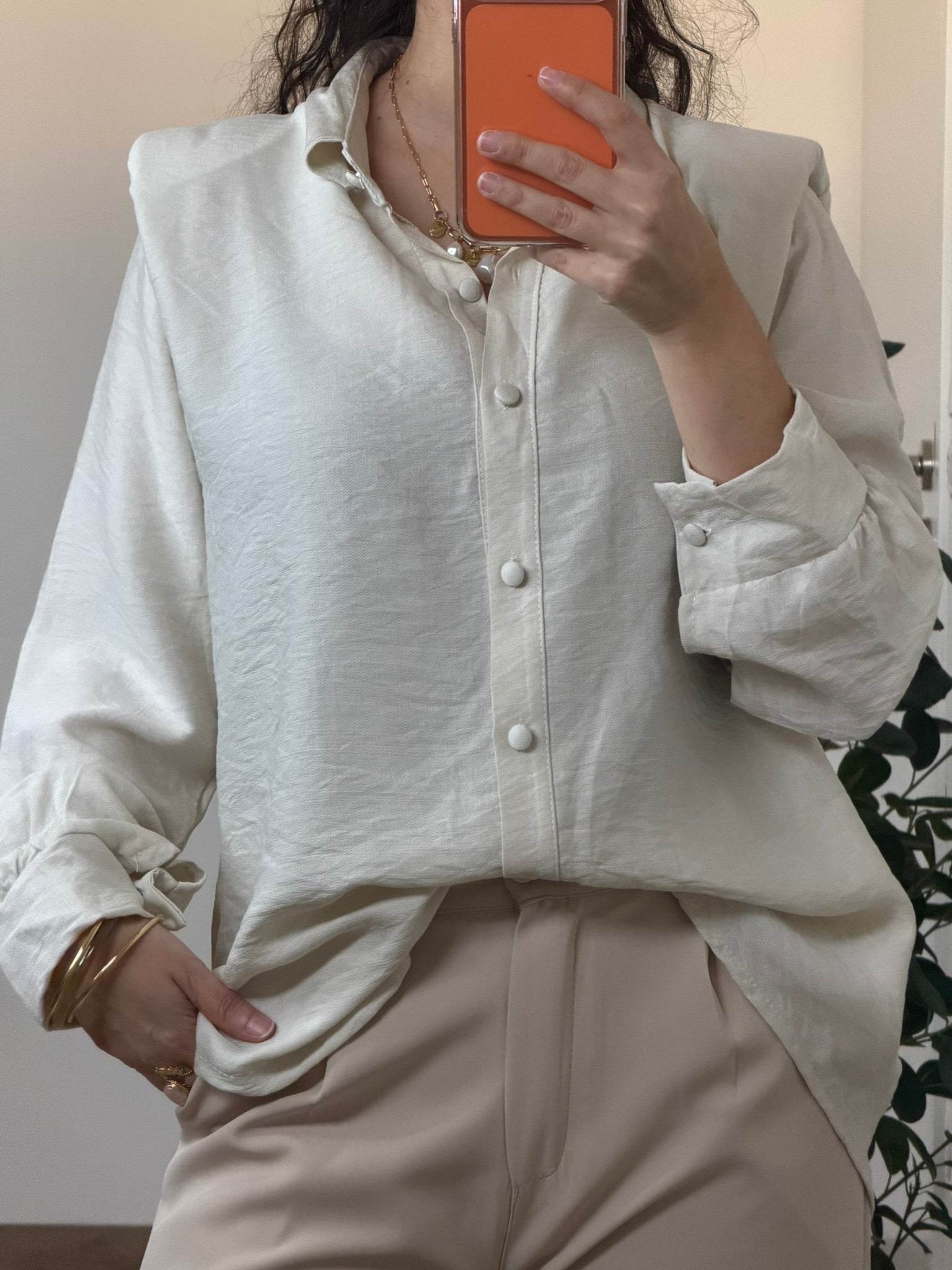 Chemise à épaules structurées Beige